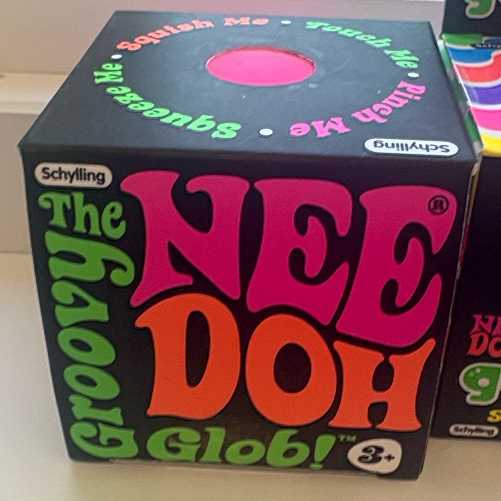 The Nee Doh Groovy glob stress squish- Pink BNWT OBO AUTHENTIC